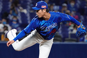 8回に今季初登板、1イニングを無失点に抑えた清水投手