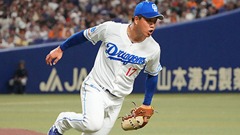 5回まで3安打に抑える投球を見せた柳投手