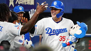 2号ソロホームランを放った木下選手