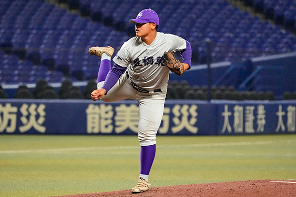 二番手で登板した齋藤投手