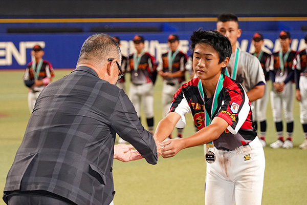 敢闘賞の宇井選手