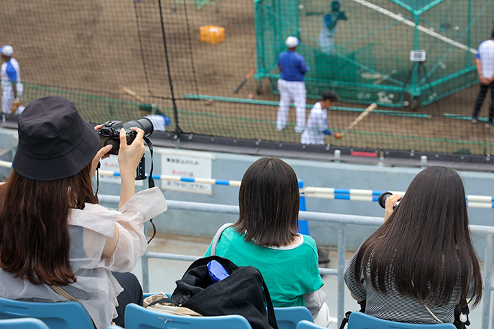 同じく開場前にドラゴンズ打撃練習見学会を開催