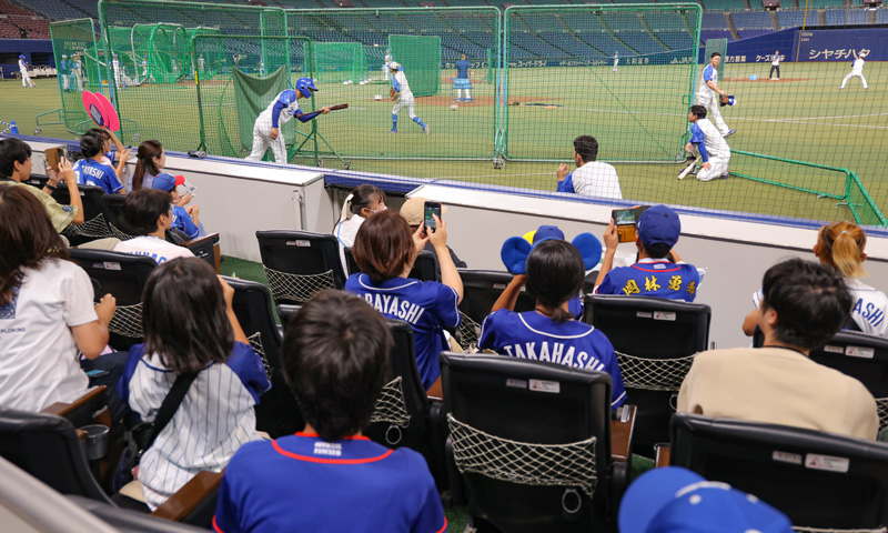 グラウンドレベルで観られる練習見学会