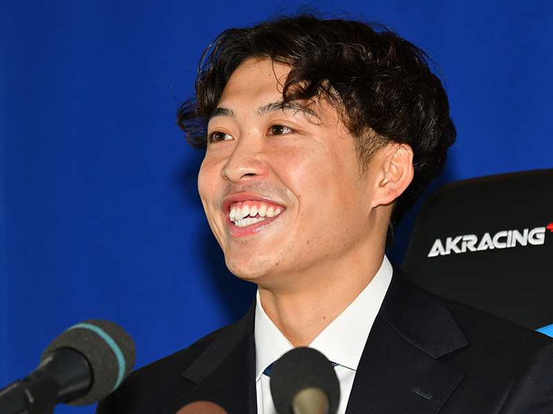 伊藤茉央投手