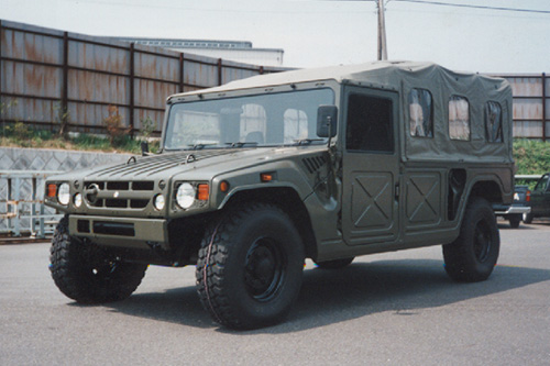 自衛隊車両：高機動車