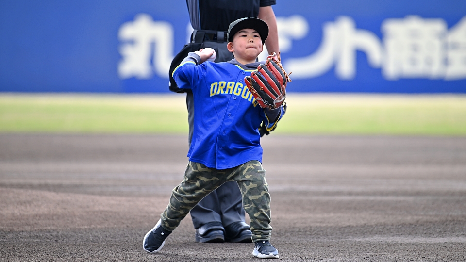 キッズ始球式イメージ
